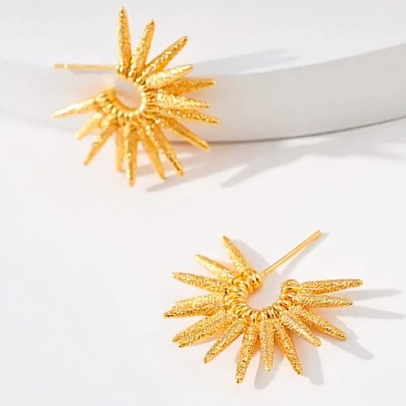 🔵𝟲𝟱%𝗢𝗙𝗙 𝗯𝘂𝗻𝗱𝗹𝗲𝘀 𝟯+🔵 NEW 925 Gold Spiked Drop Earrings - Picture 11 of 13